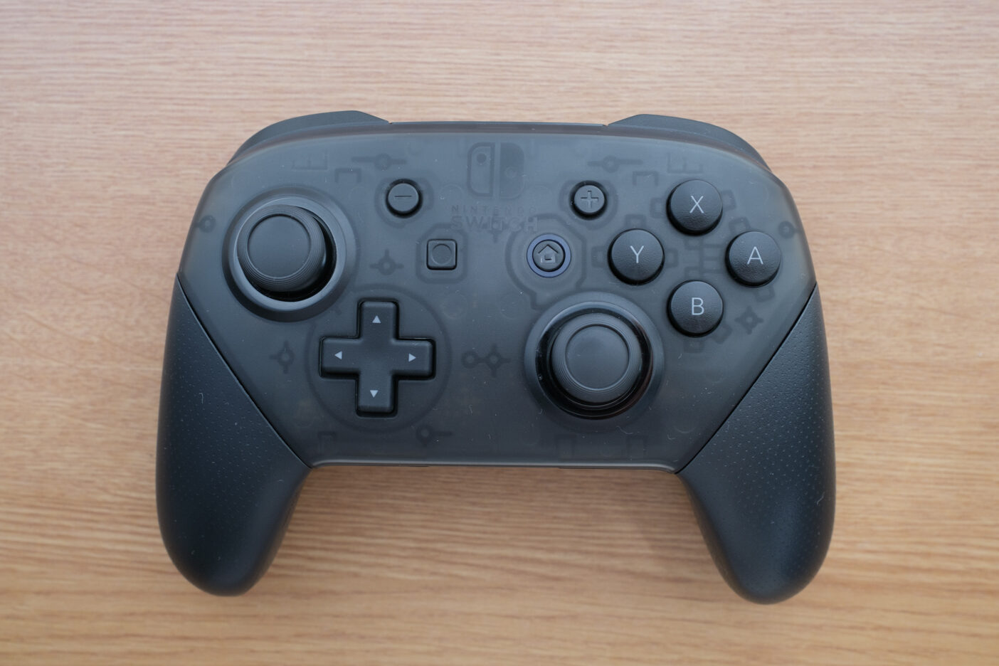 これは必須。ニンテンドースイッチ用Proコントローラー レビュー