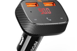 Anker、FMトランスミッタ搭載2ポートカーチャージャー「Anker Roav FM Transmitter F0」を発売