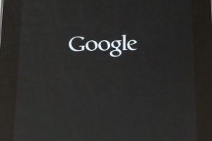 しばらく充電しなかったらNexus7が砂嵐画面に→解決