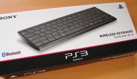 スティックポインタが便利なPS3用Bluetoothキーボード「CECH-ZKB1JP」レビュー