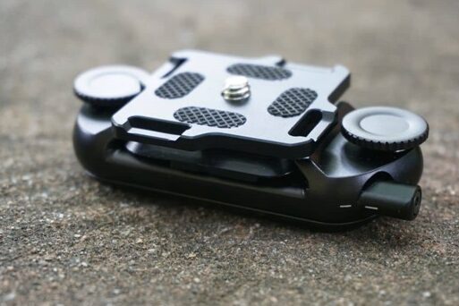 ピークデザインCapture V3のプレートはニセモノと互換あり？確認してみた（Uonner）