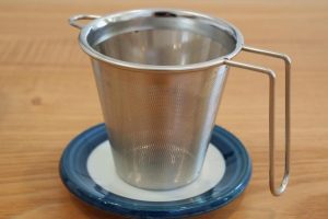 急須より本当に楽！お茶・紅茶が爆速で淹れられる「SS（スーパーステンレス）茶こし」が激しくオススメ【レビュー】