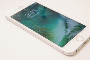 UQ mobile、iPhone 6/6 Plusに正式対応。au版でも利用可能に